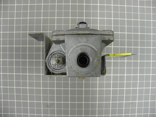 Gas Pressure Switch 166T011P01