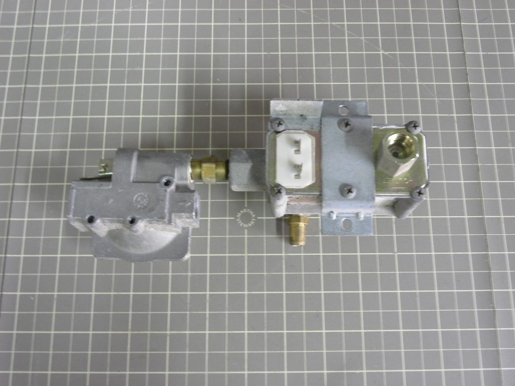 Safety Valve and Gas Pressure 3196545