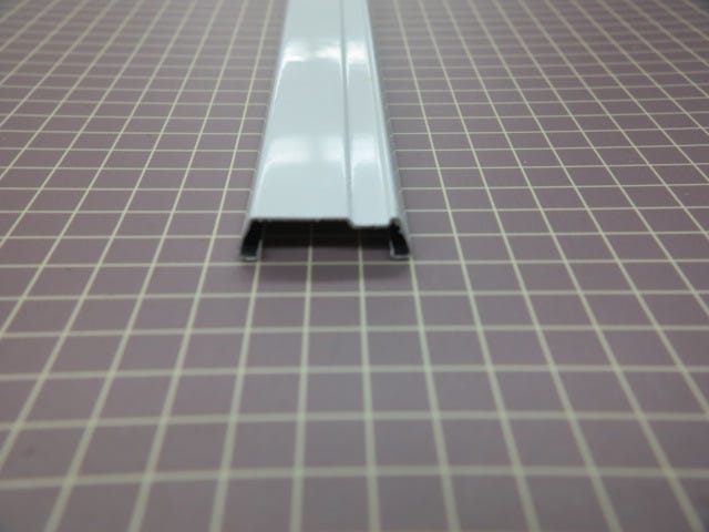 Door Rack (23" x 1 11/16") 5303280367