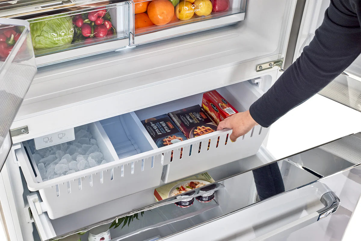 Classic Retro 36-inch 21.4 cu. ft. Frost Free French Door Counter Depth Refrigerator with Built-In Ice Maker in Ocean Marshmallow White, ENERGY STAR® UGP-595L W AC