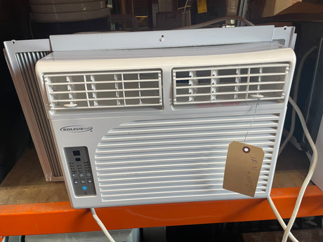 Reconditioned Soleus Air 8,000 BTU 115-VOLT WINDOW AIR CONDITIONER WM1-08E-02