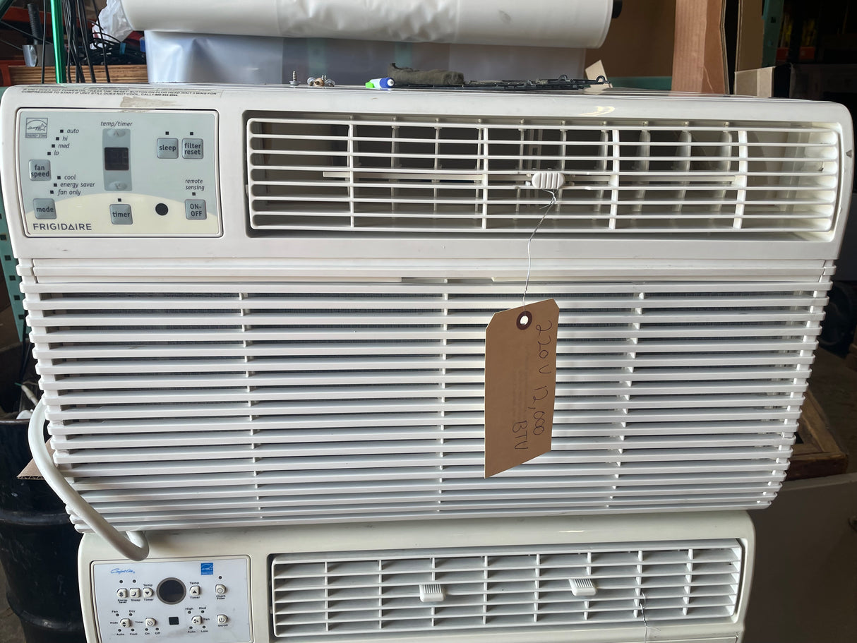 Reconditioned Frigidaire 12,000 BTU Built-In Room Air Conditioner FFTA1233S2