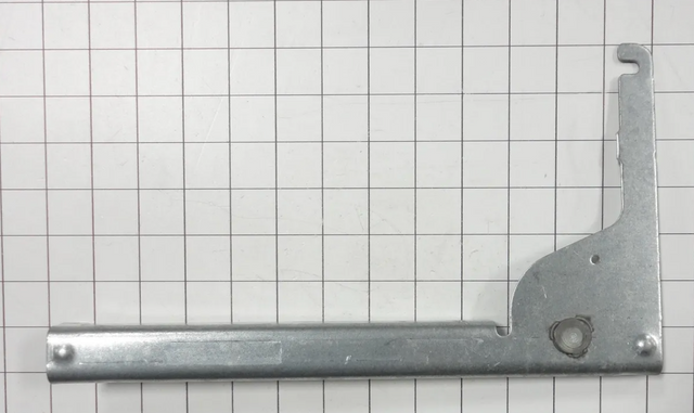 Hinge RH Bracket W10118637
