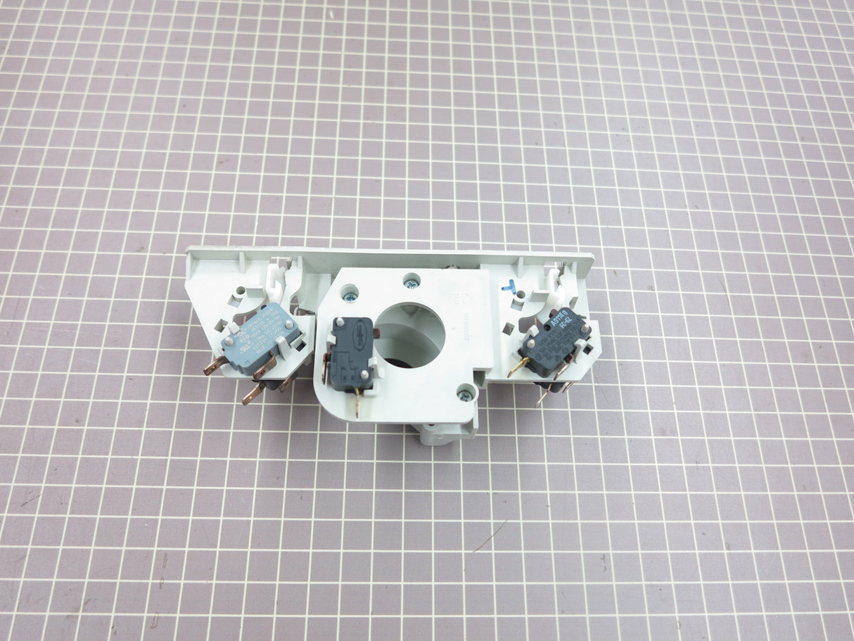 Interlock W11255493