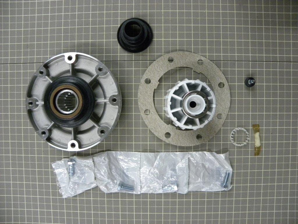 Hub and Seal ASM R9900457