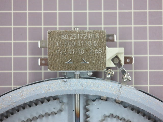 Element 305440417