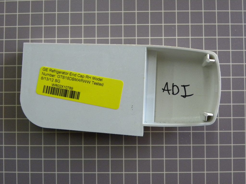 Right Hand Shelf Endcap WR02X10789