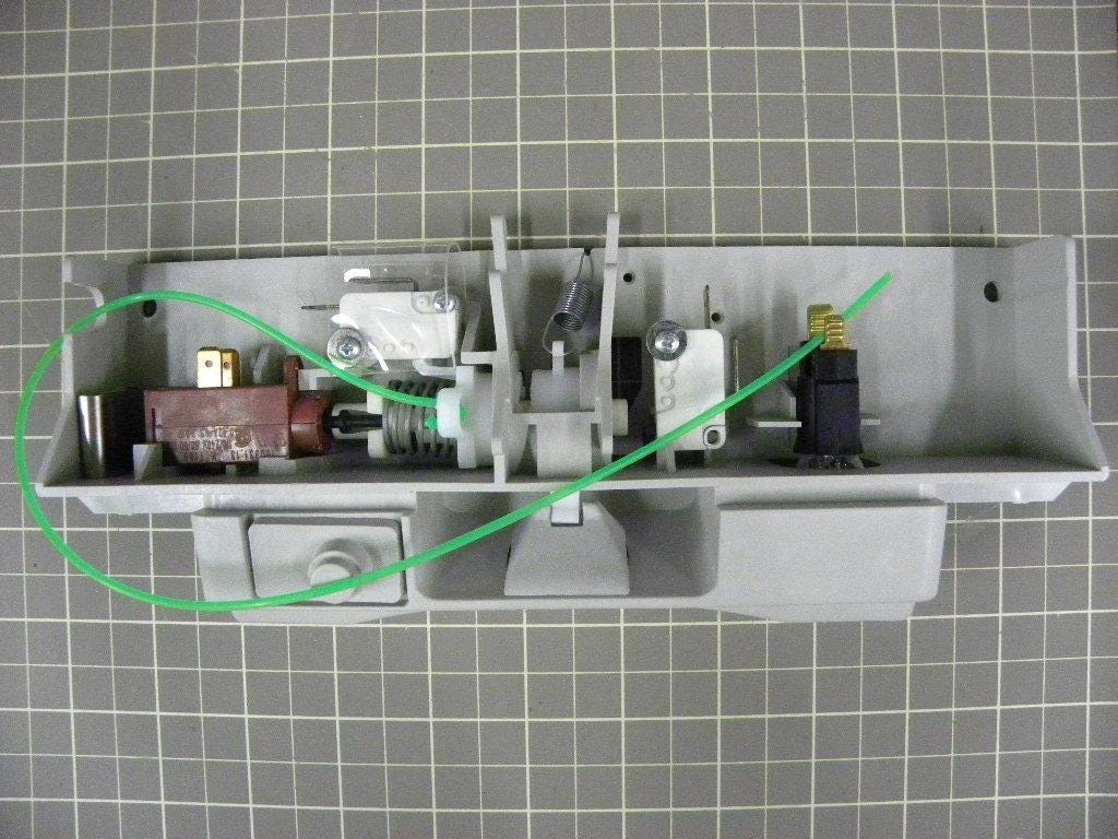 Door Latch Assembly 22003467