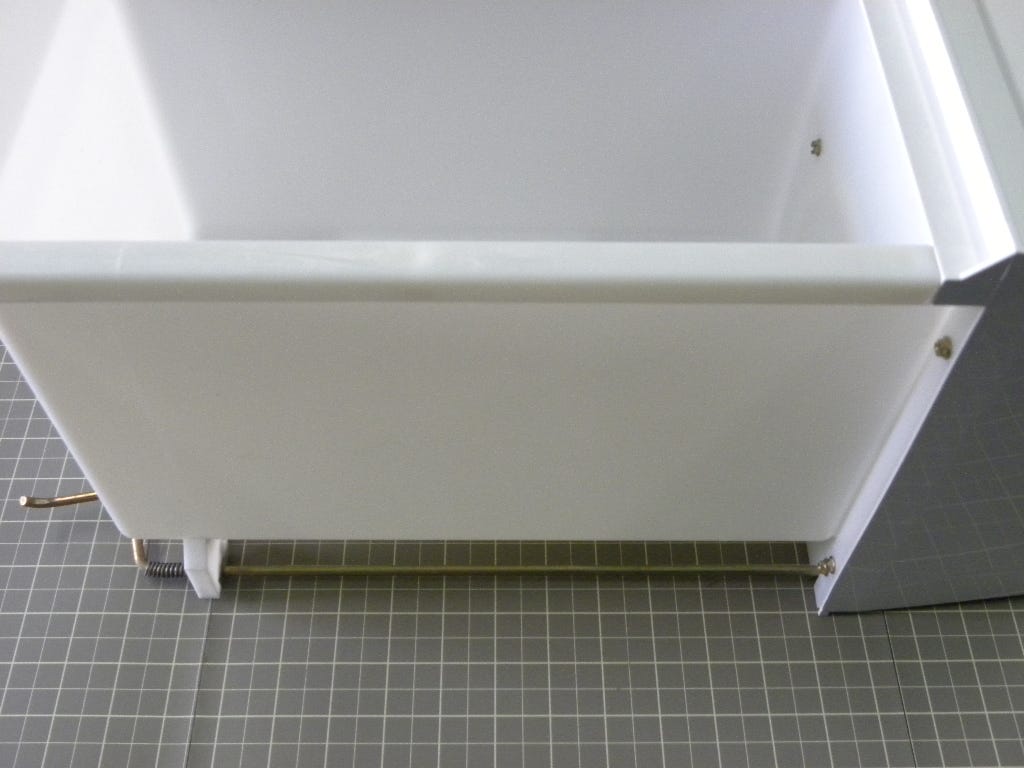 Whirlpool Refrigerator Ice Container 2196089