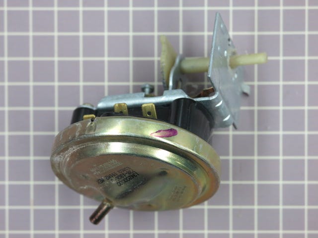 Pressure Switch 134200000