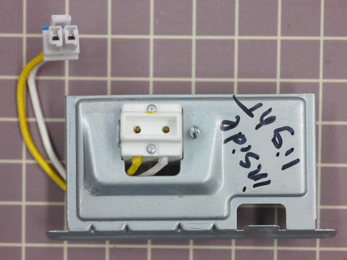 Halogen Lamp Holder and Lamp Socket WB06X10882