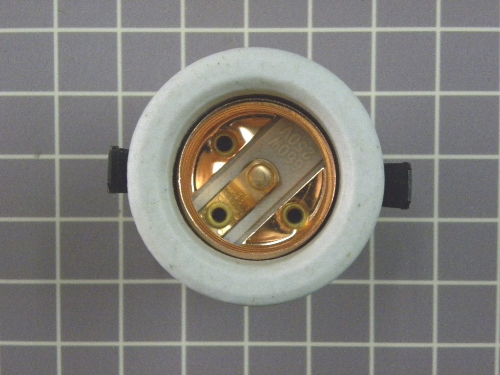 Porcelain Light Socket WB08T10004