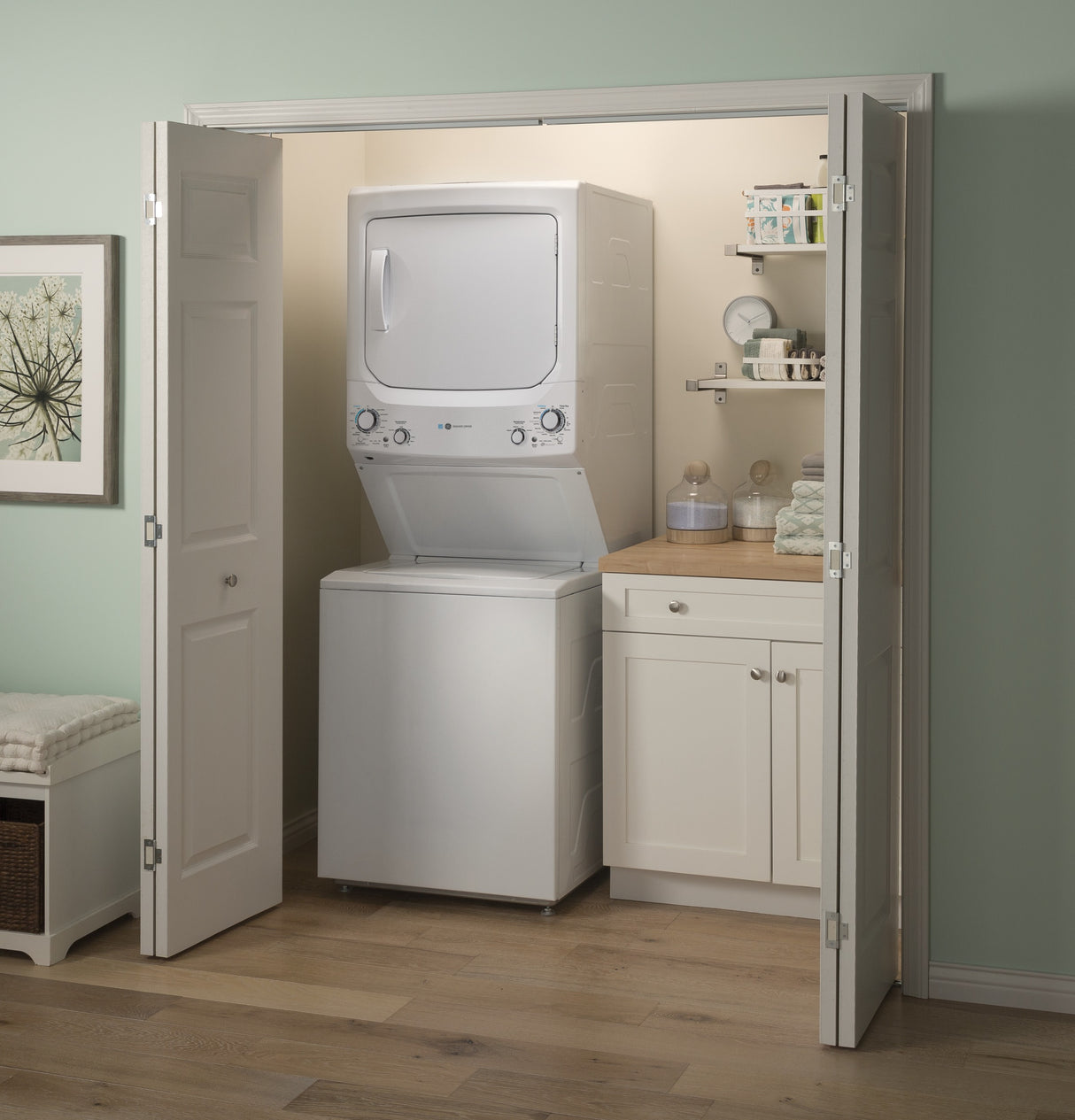 GE Unitized Spacemaker 3.9 cu. ft. Capacity Washer with Stainless Steel Basket and 5.9 cu. ft. Capacity Electric Dryer GUD27EESNWW