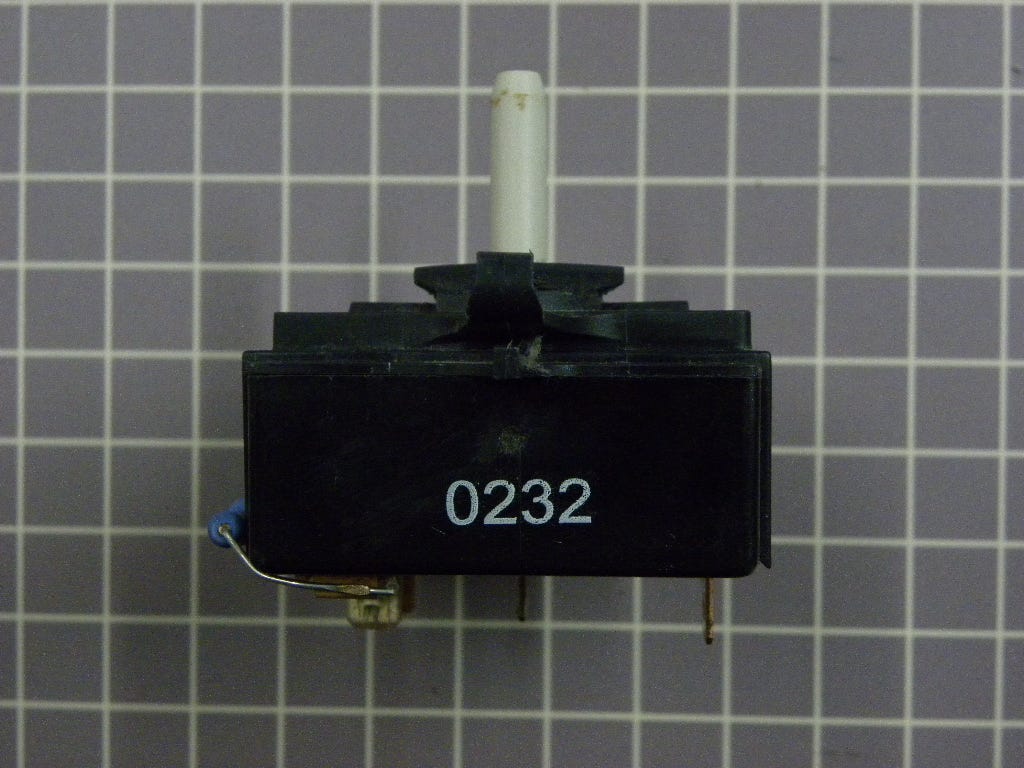 Whirlpool Dryer Temperature Switch (25A) 8528330
