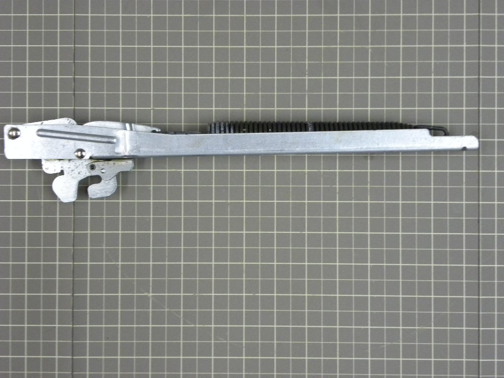 Door Hinge 316437705