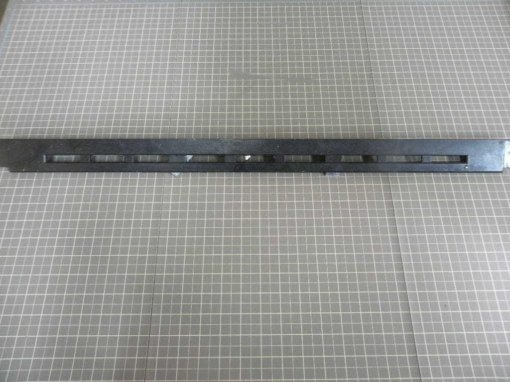 Whirlpool Range Trim (Black) 310428