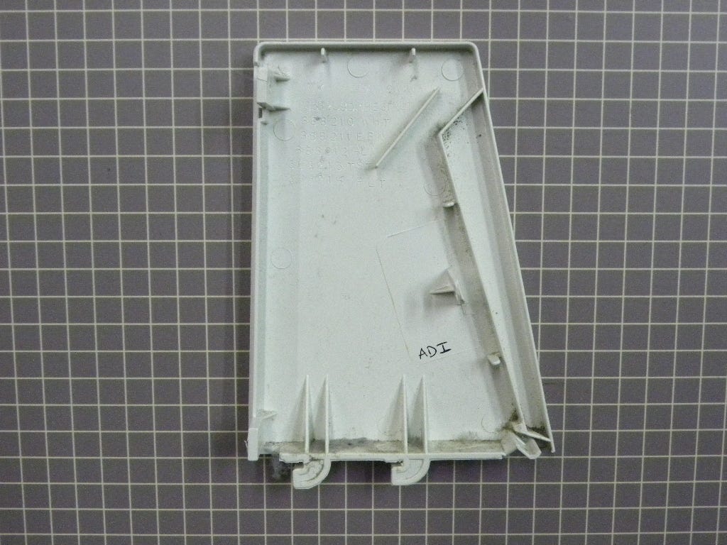 End Cap RH (White) 388210