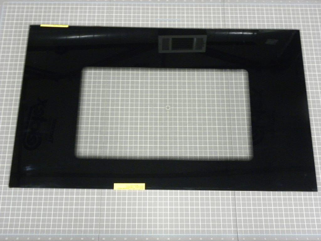 Door Glass 318041140