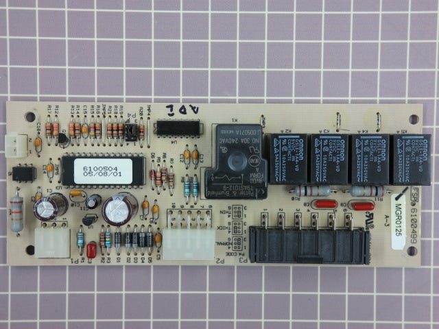 Microcomputer 2304016