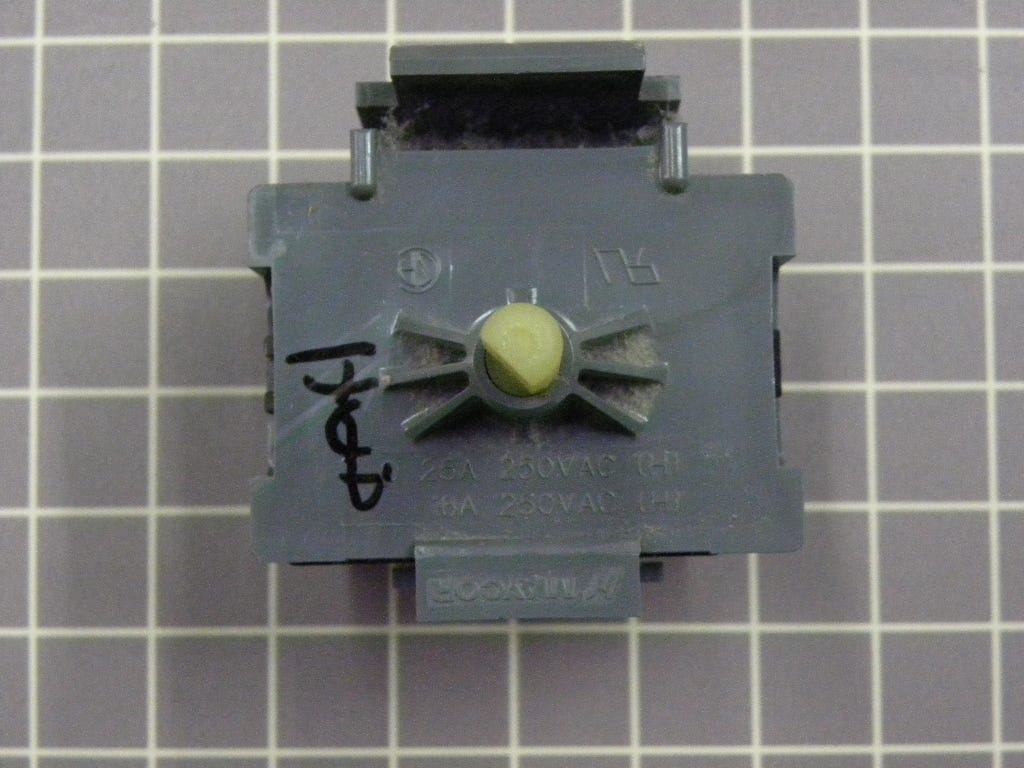 Whirlpool Dryer Temperature Switch 33001642