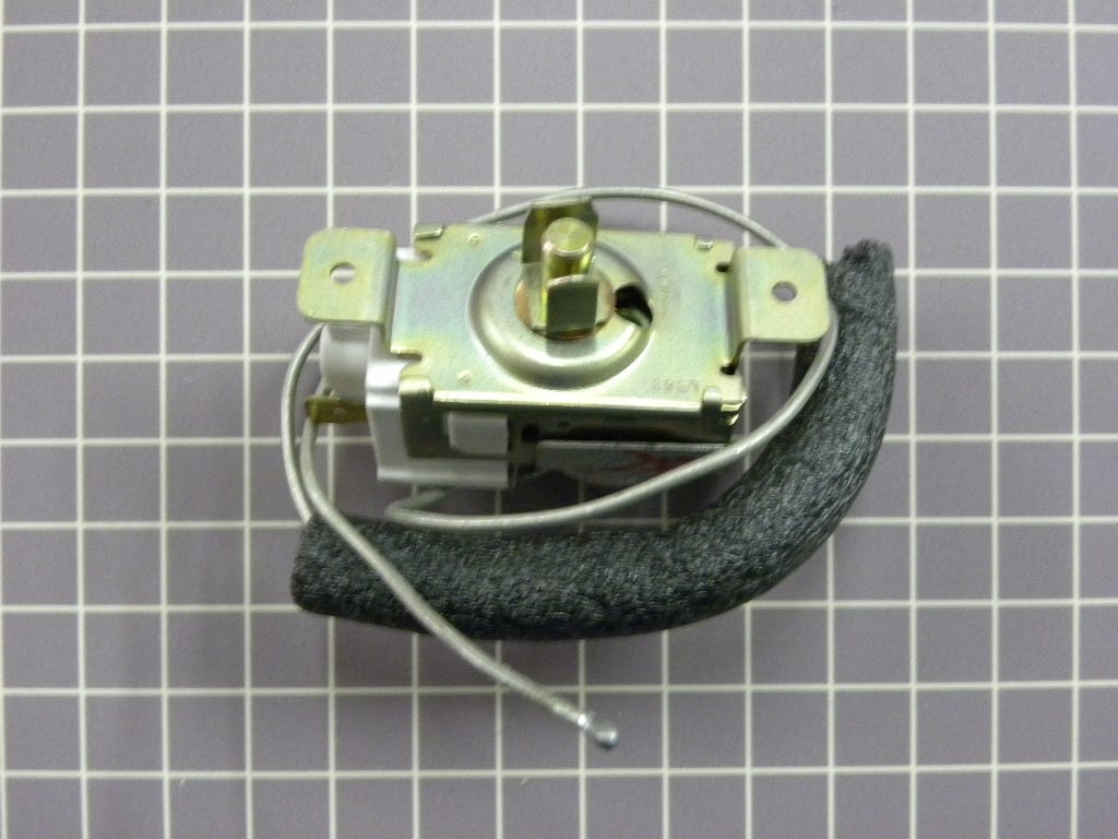 Thermostat/Temperature Control 61002287