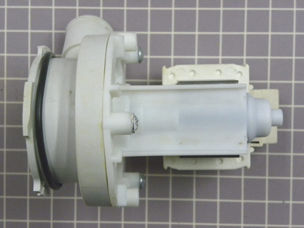 Drain Pump 8801353