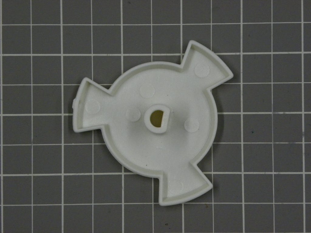 Turntable Coupler 8206228
