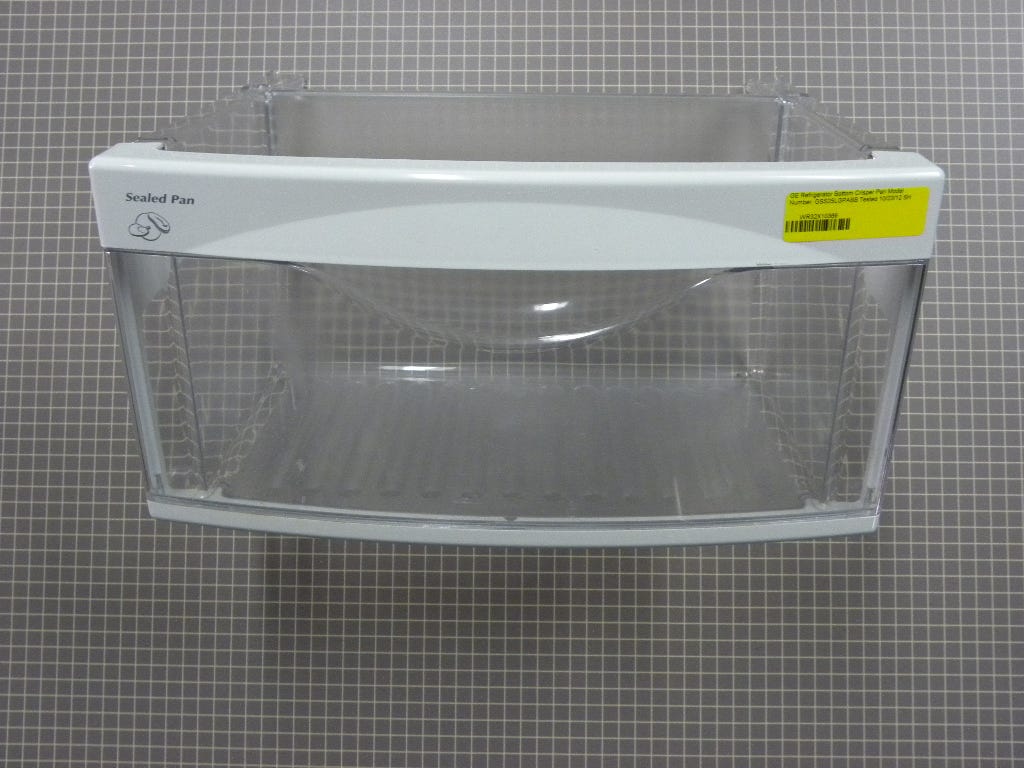 Bottom Crisper Pan WR32X10369