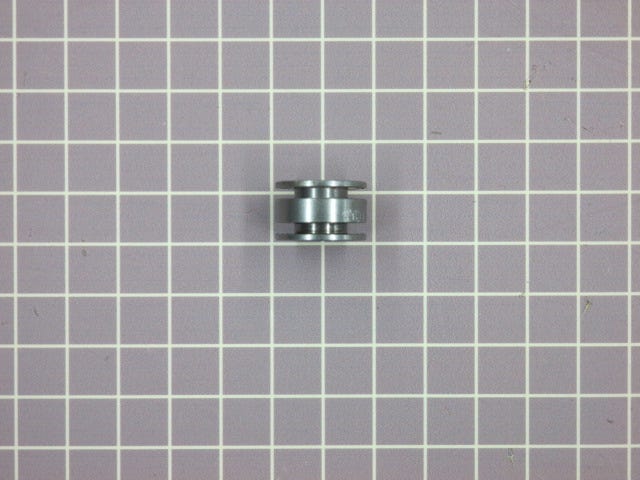 Spacer 131749800