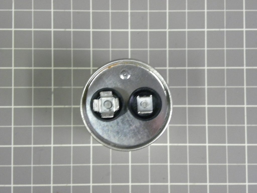 Capacitor WK27X10007