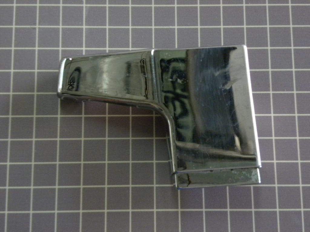 RH Handle End Cap WB07X7016
