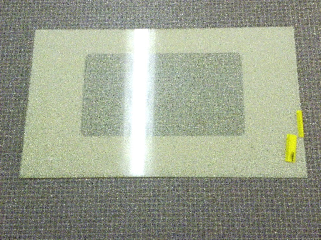Door Glass 318196901