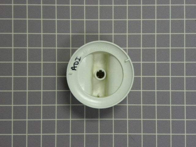 Knob 316208102