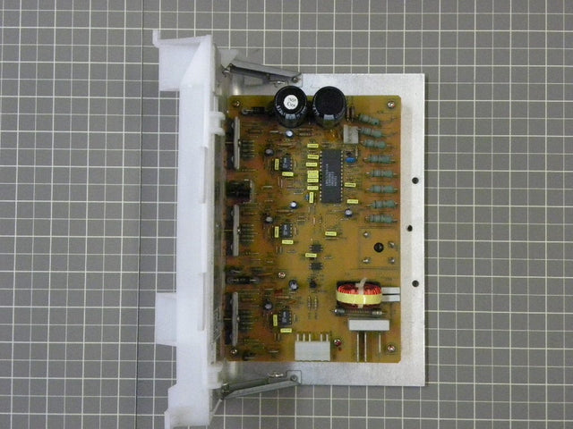 Microcomputer 6 2702240