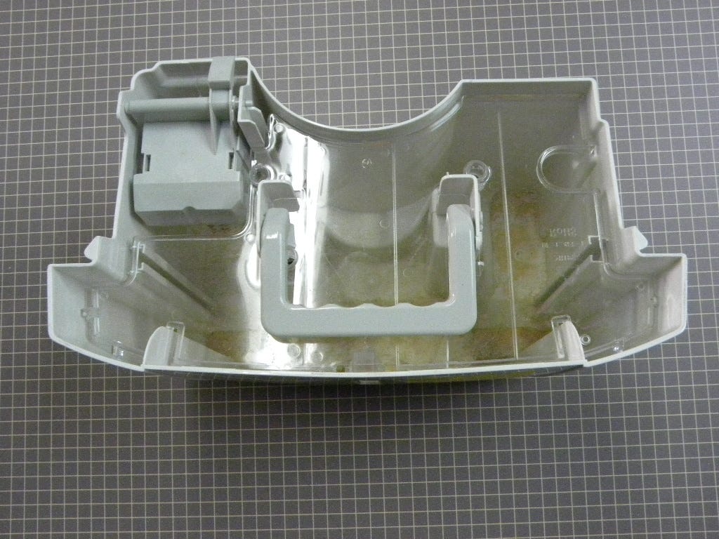 Tan Bucket 5304467518
