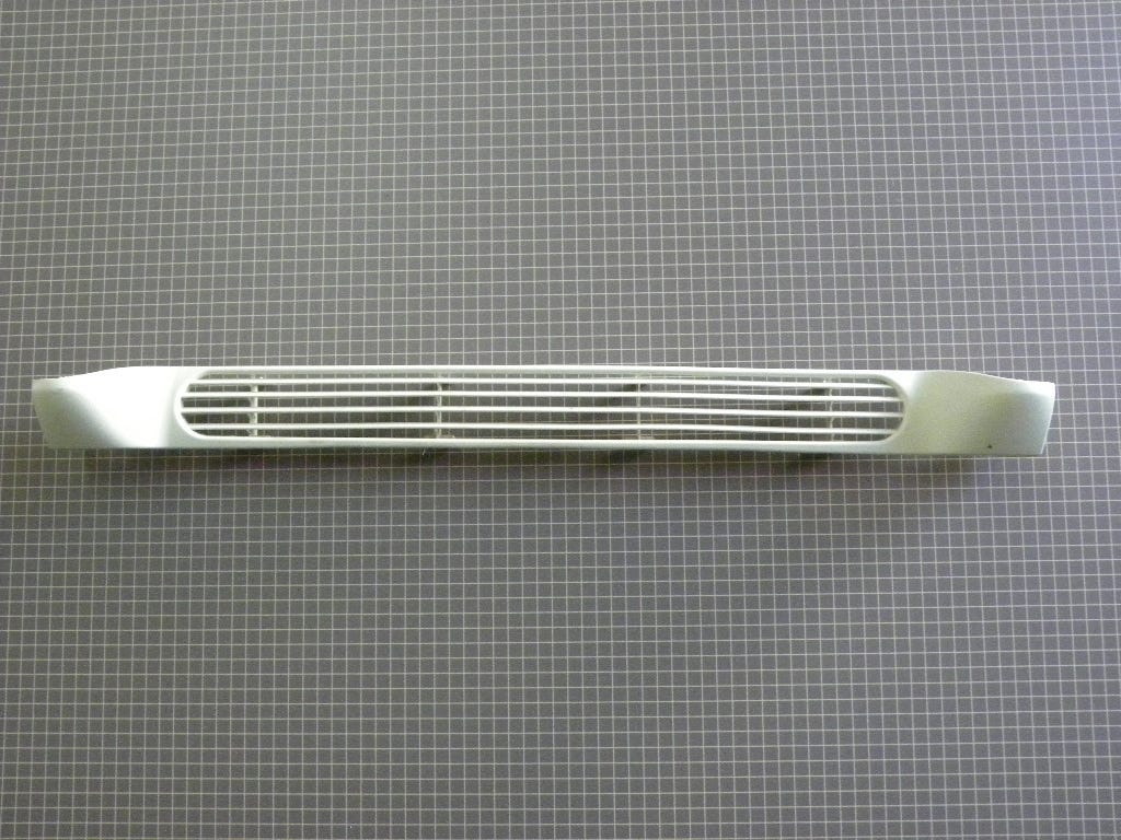 Grille/Kickplate 241521602