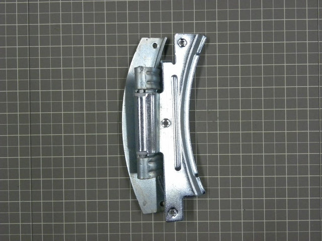 Hinge 8181642
