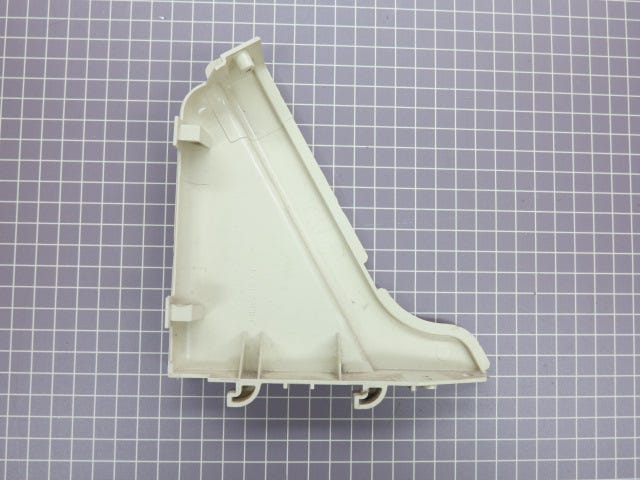 End Cap (RH) WE19X1003