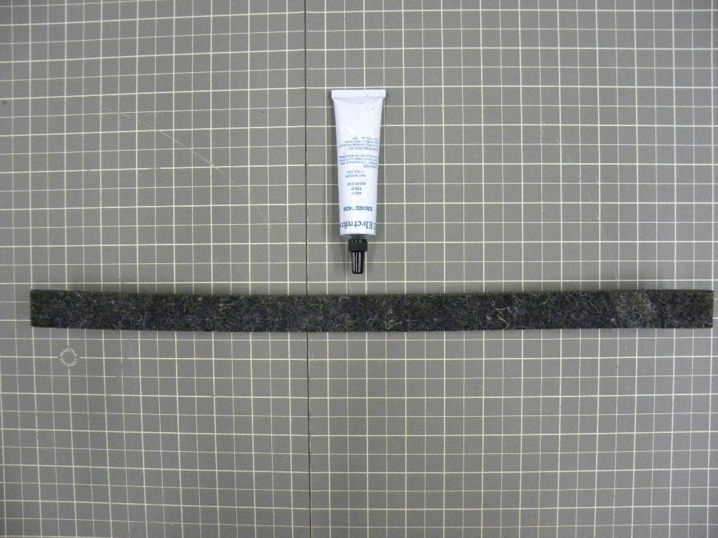 Upper Front Felt Seal 5303937182