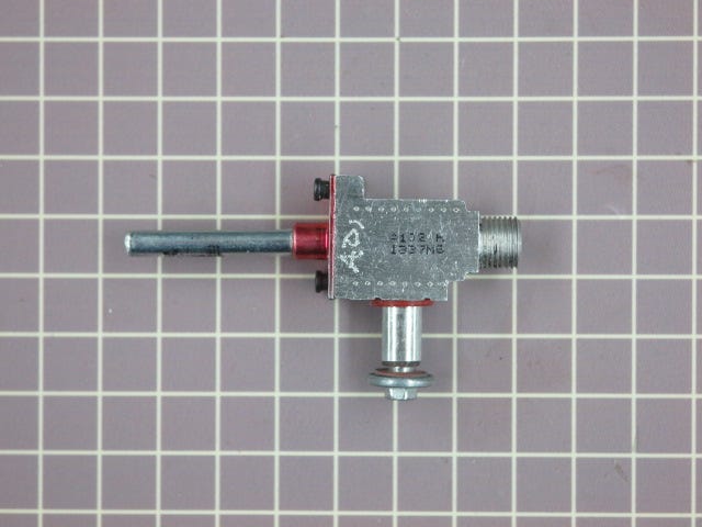 Top Burner Valve W/Mounting Screw (5K) 5303935308