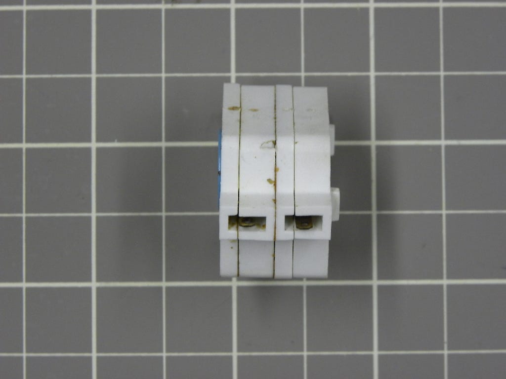 Ignitor Switch Y704513