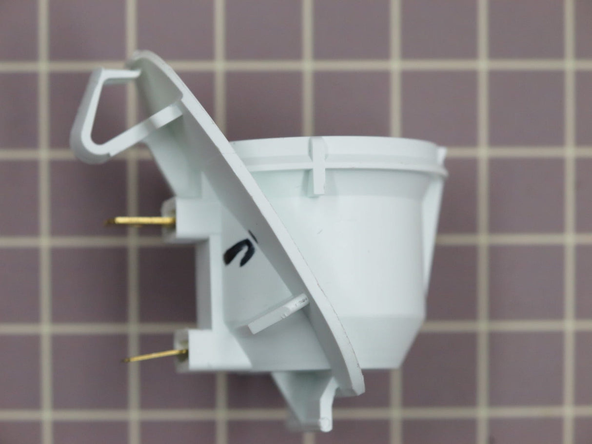 Light Socket 12570701V