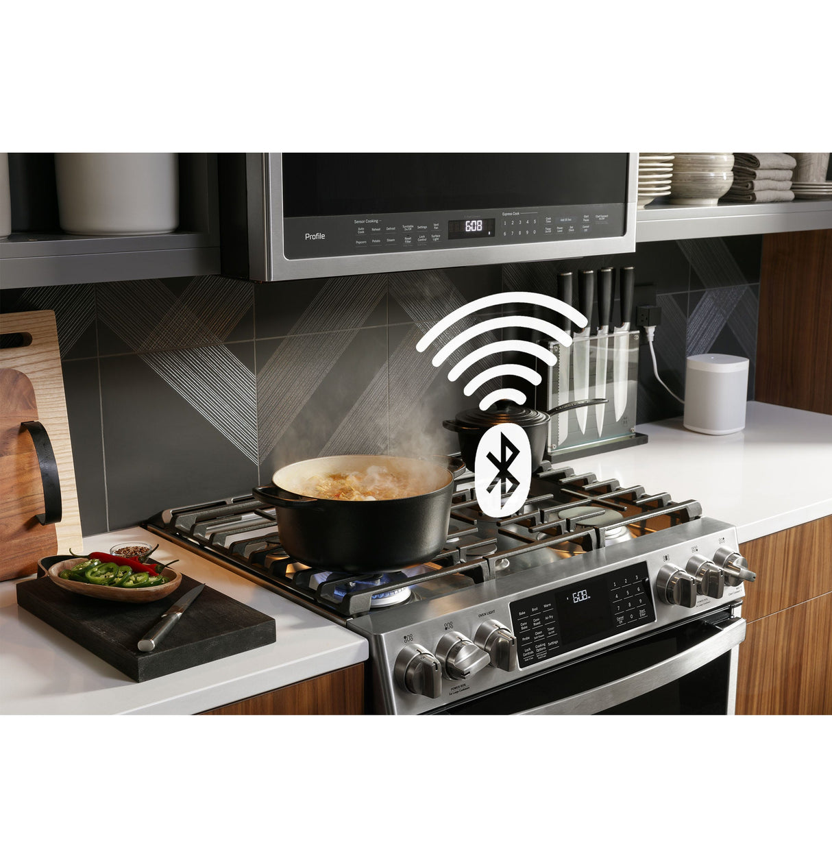 GE Profile 30" Smart Slide-In Front-Control Gas Fingerprint Resistant Range with No Preheat Air Fry PGS930YPFS