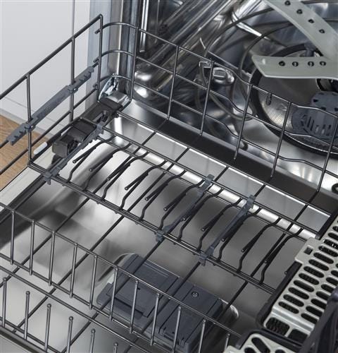 Café Stainless Interior Built-In Dishwasher with Hidden Controls CDT845P4NW2