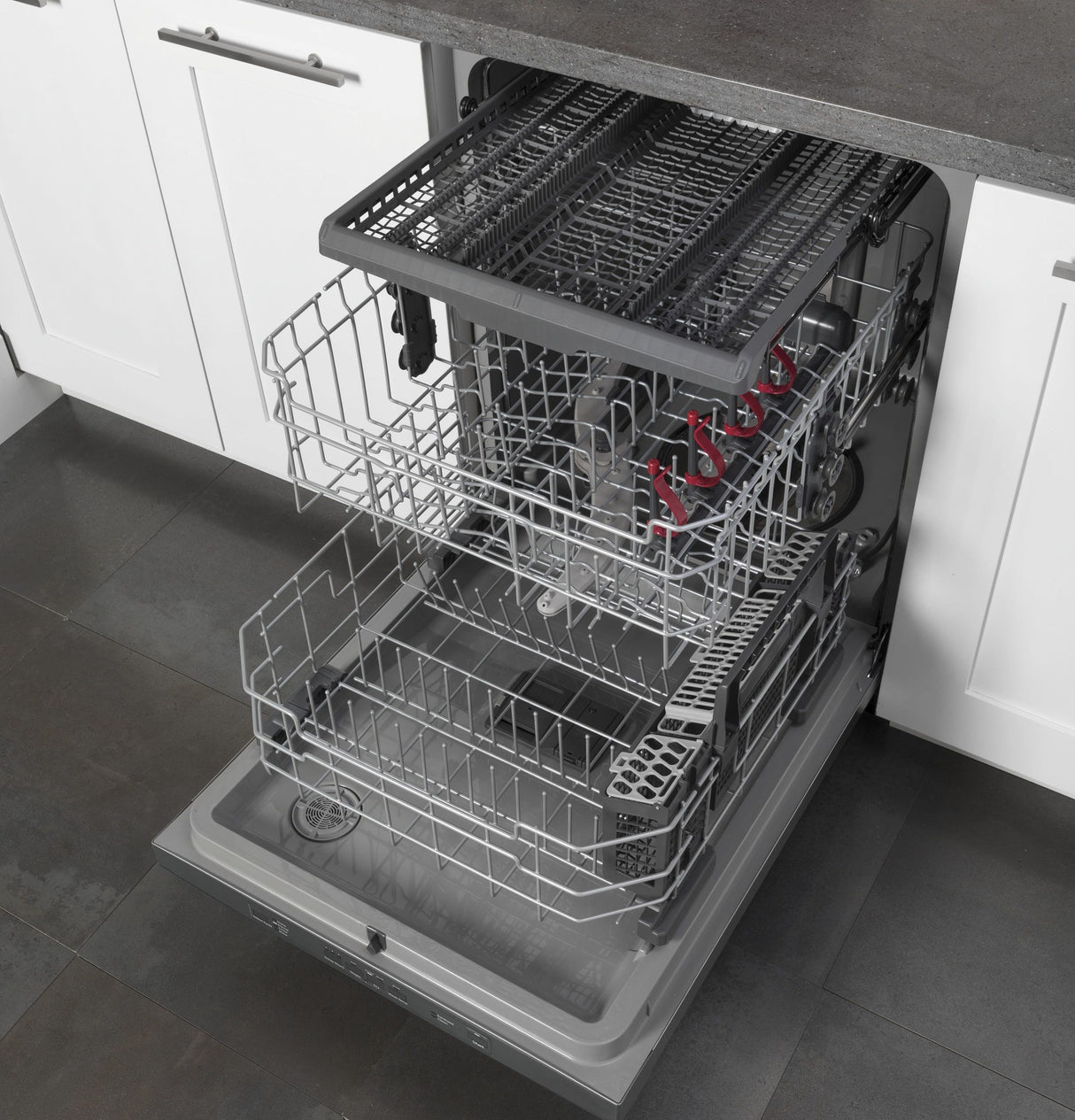 GE GE® ENERGY STAR® Top Control with Plastic Interior Dishwasher with Sanitize Cycle & Dry Boost GDT630PGRBB