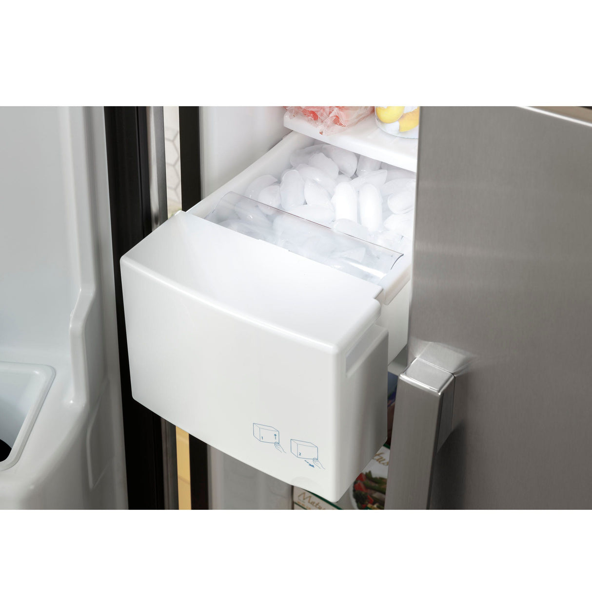 GE 23.0 Cu. Ft. Side-By-Side Refrigerator GSS23GMPES