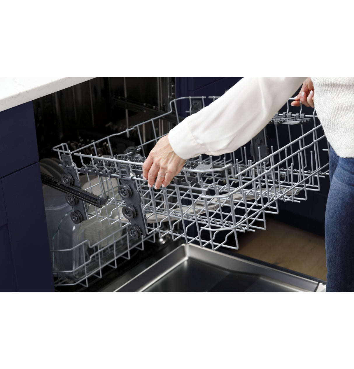 GE® ENERGY STAR® Top Control with Plastic Interior Dishwasher with Sanitize Cycle & Dry Boost GDT550PGRBB
