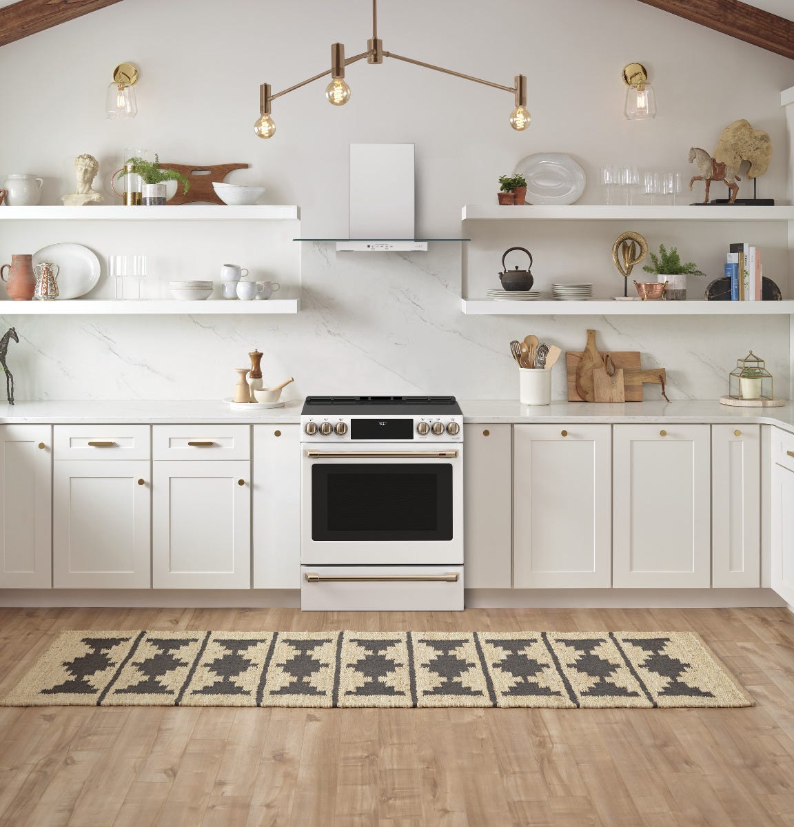 Café™ 30" Smart Slide-In, Front-Control, Induction and Convection Range with Warming Drawer CHS900P4MW2