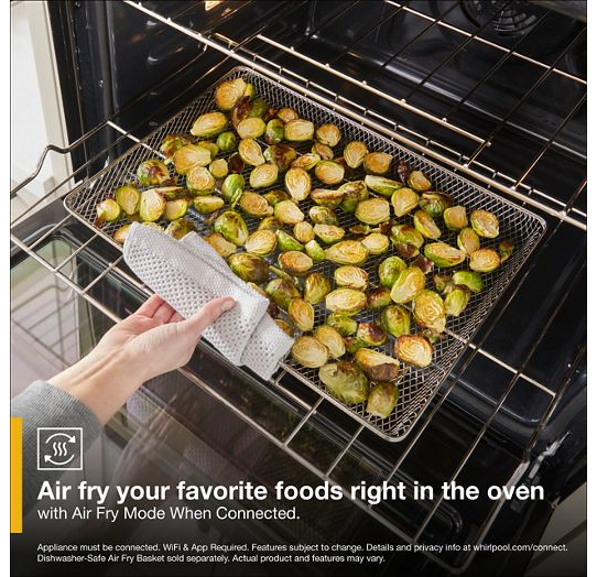 Whirlpool 5.0 Cu. Ft. Single Wall Oven with Air Fry When Connected WOES5030LZ