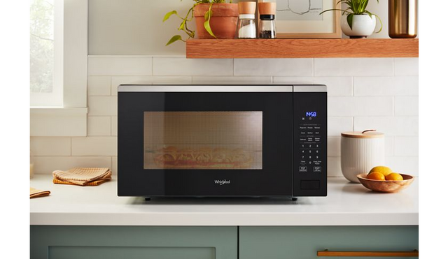 Whirlpool 1.6 cu. ft. Sensor Cooking Microwave WMCS7022SZ